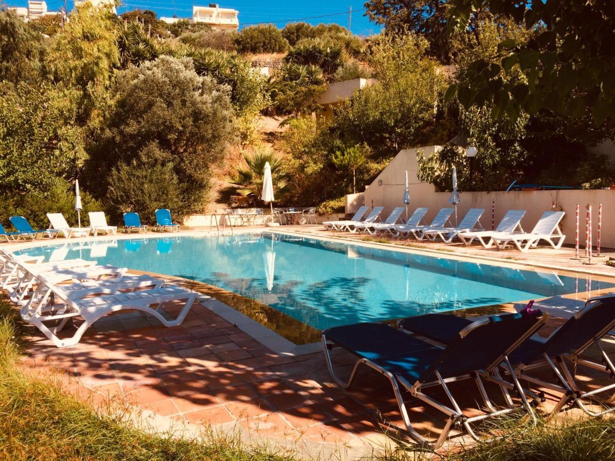Villa Joanna Palace Club