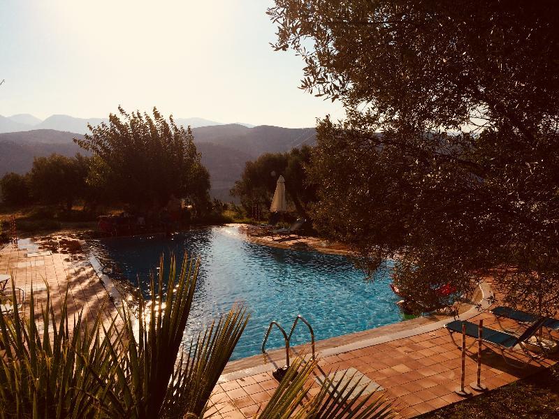 Villa Joanna Palace Club