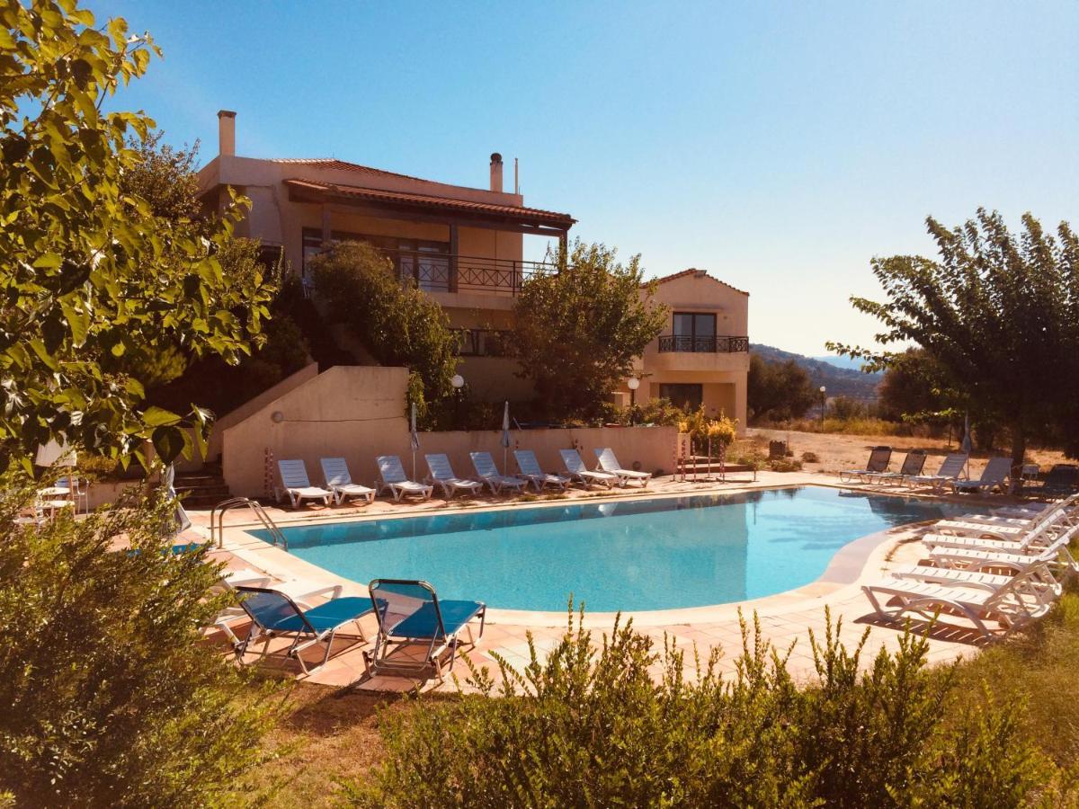 Villa Joanna Palace Club